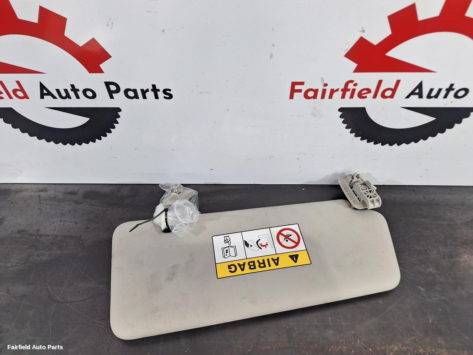 2014-2020 Renault Captur Sunvisor