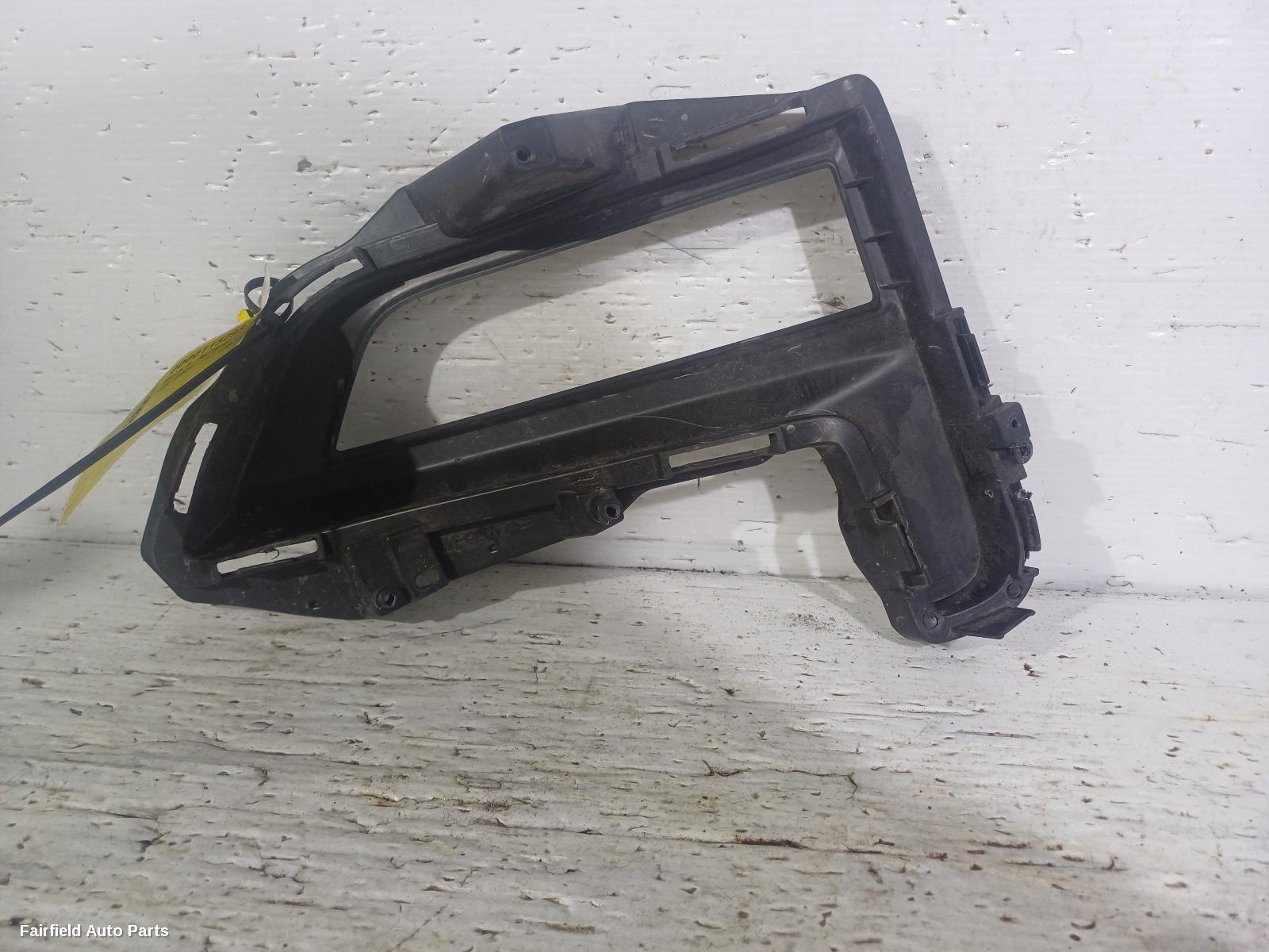 2017-2022 Nissan Xtrail Left Indicator Fog Side