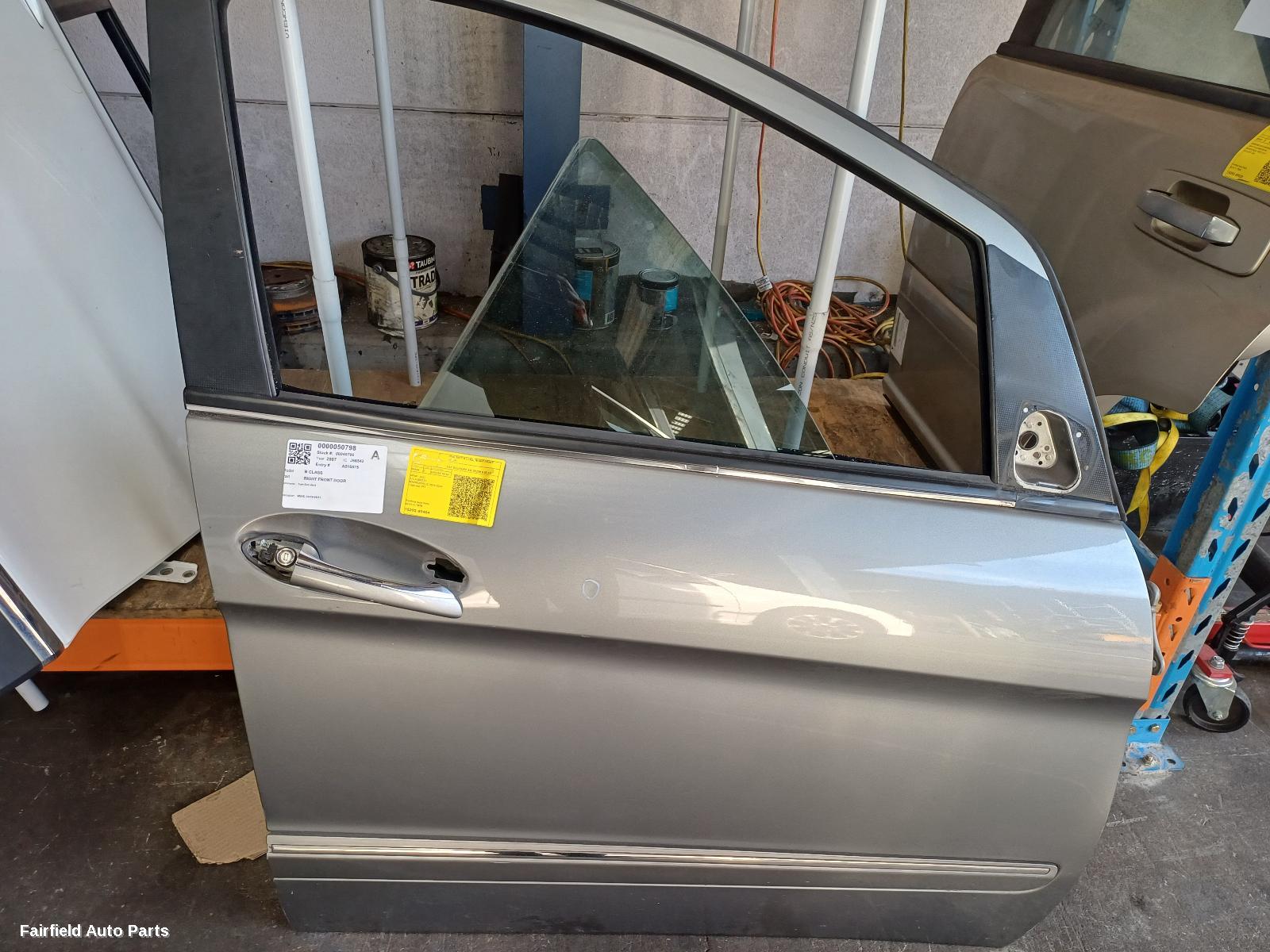 2005-2011 Mercedes B Class Right Front Door