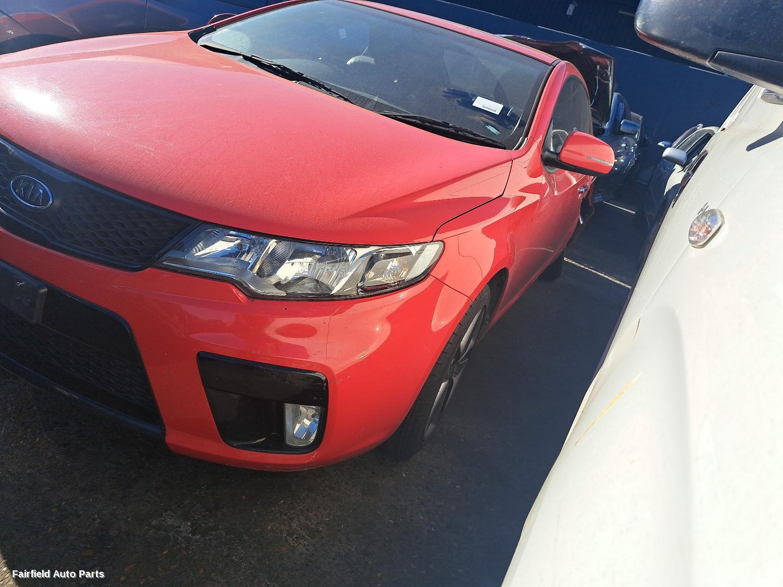 2010-2013 Kia Cerato Left Door Mirror