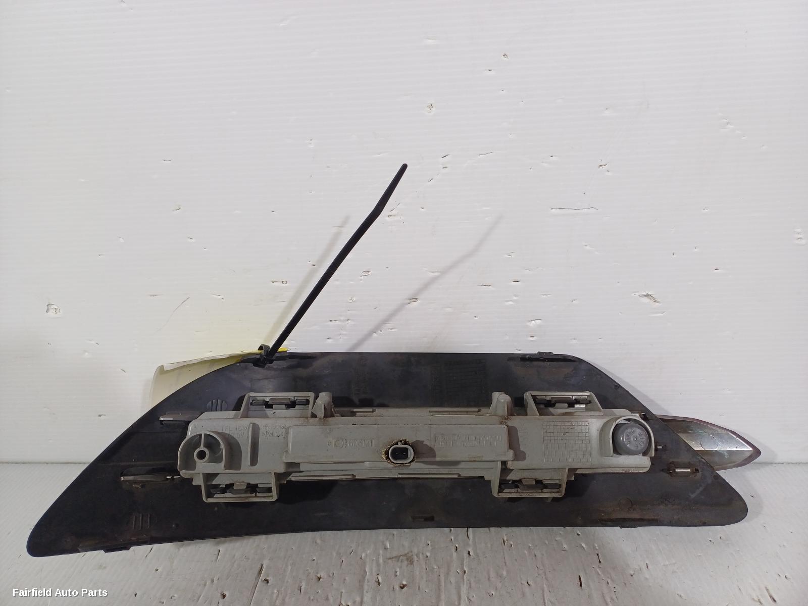 2011-2015 Mercedes C Class Left Indicator Fog Side