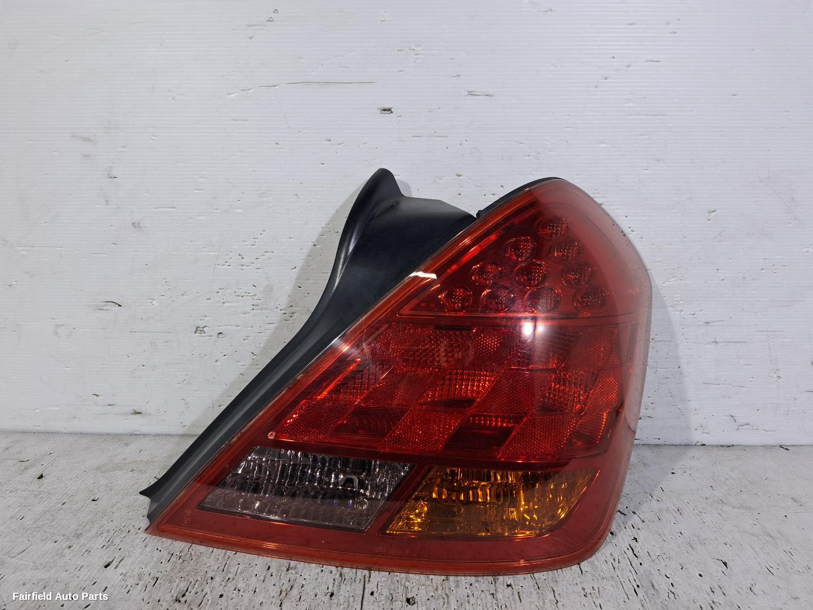 2005-2009 Nissan Maxima Right Taillight