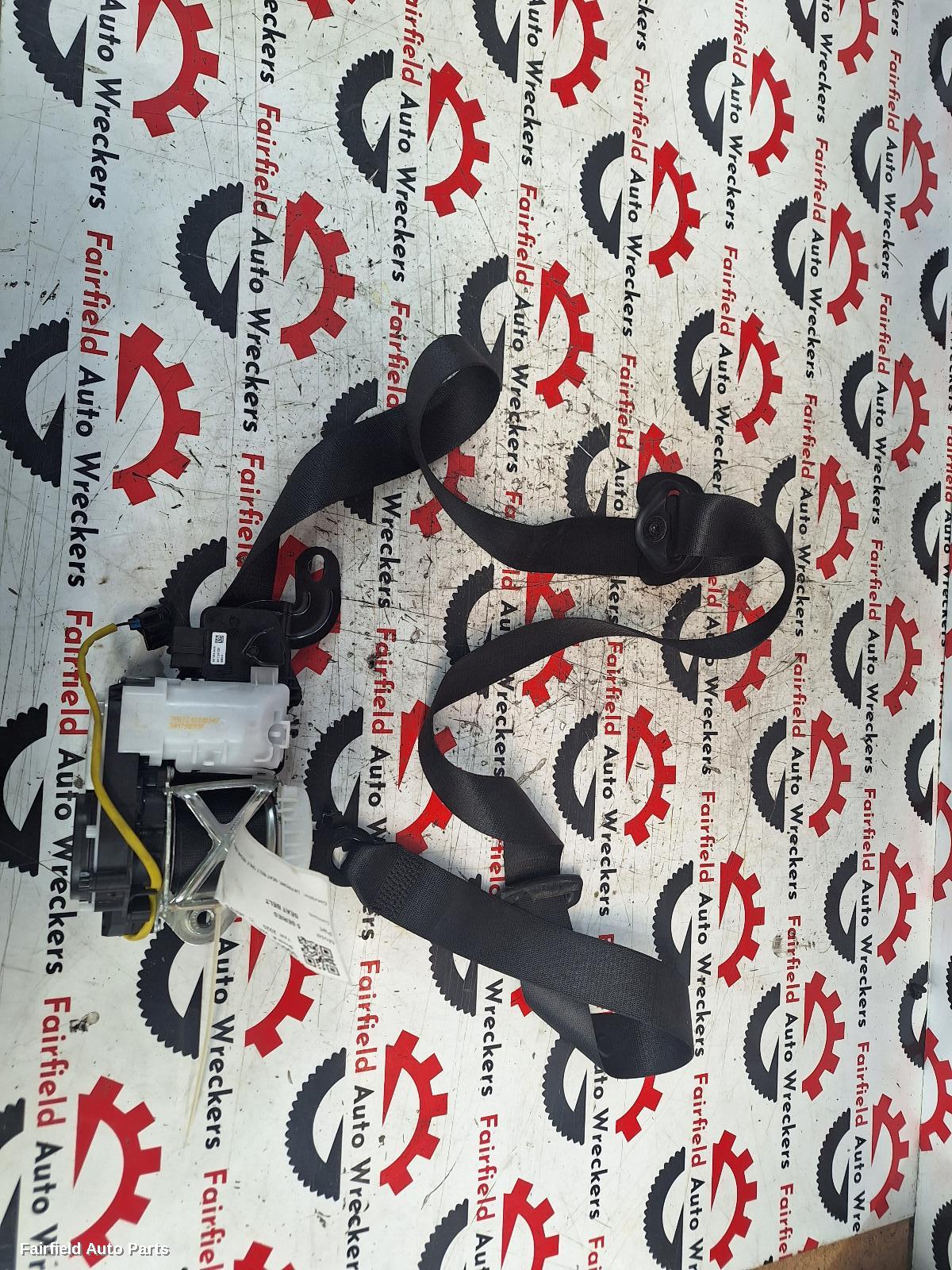 2017-2023 Bmw 5 Series Seatbelt Stalk