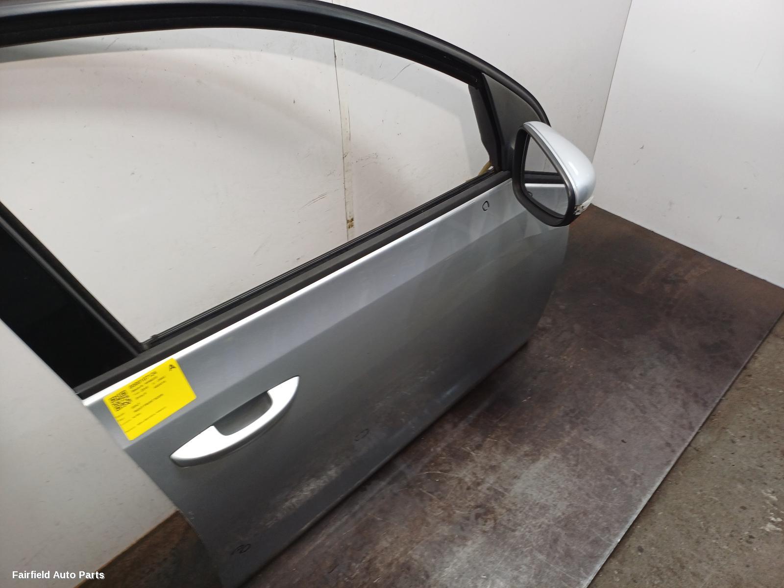 2008-2013 Volkswagen Golf Right Front Door