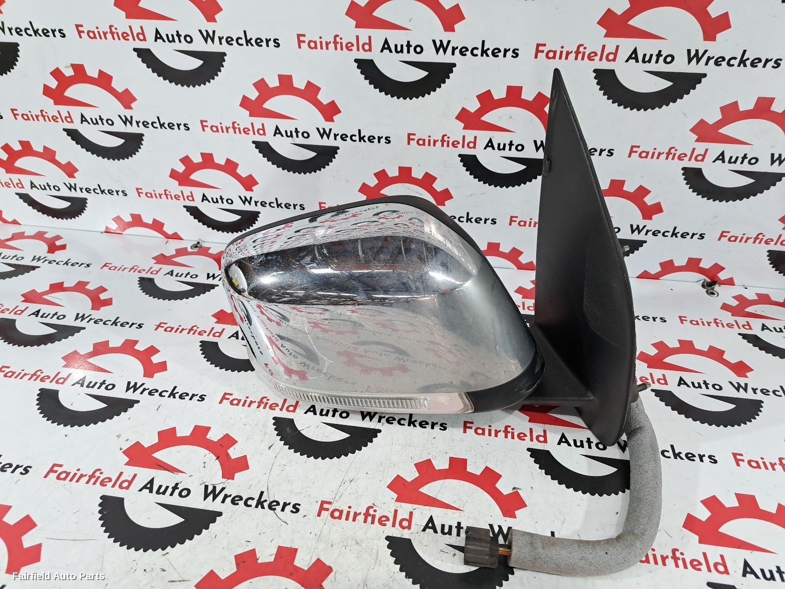 2005-2015 Nissan Navara Right Door Mirror