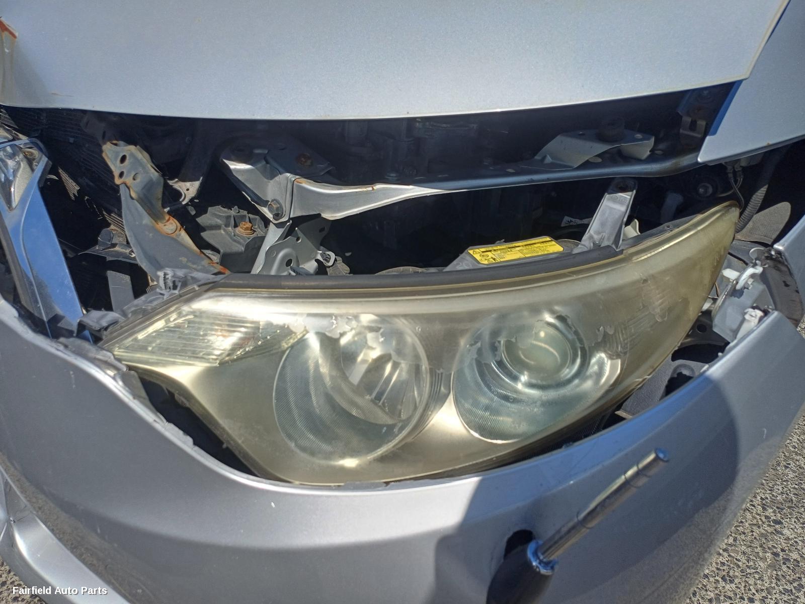 2009-2019 Toyota Estima Rear Garnish