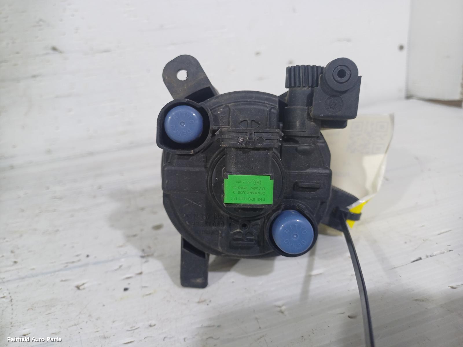 2010-2015 Audi A1 Right Indicator Fog Side