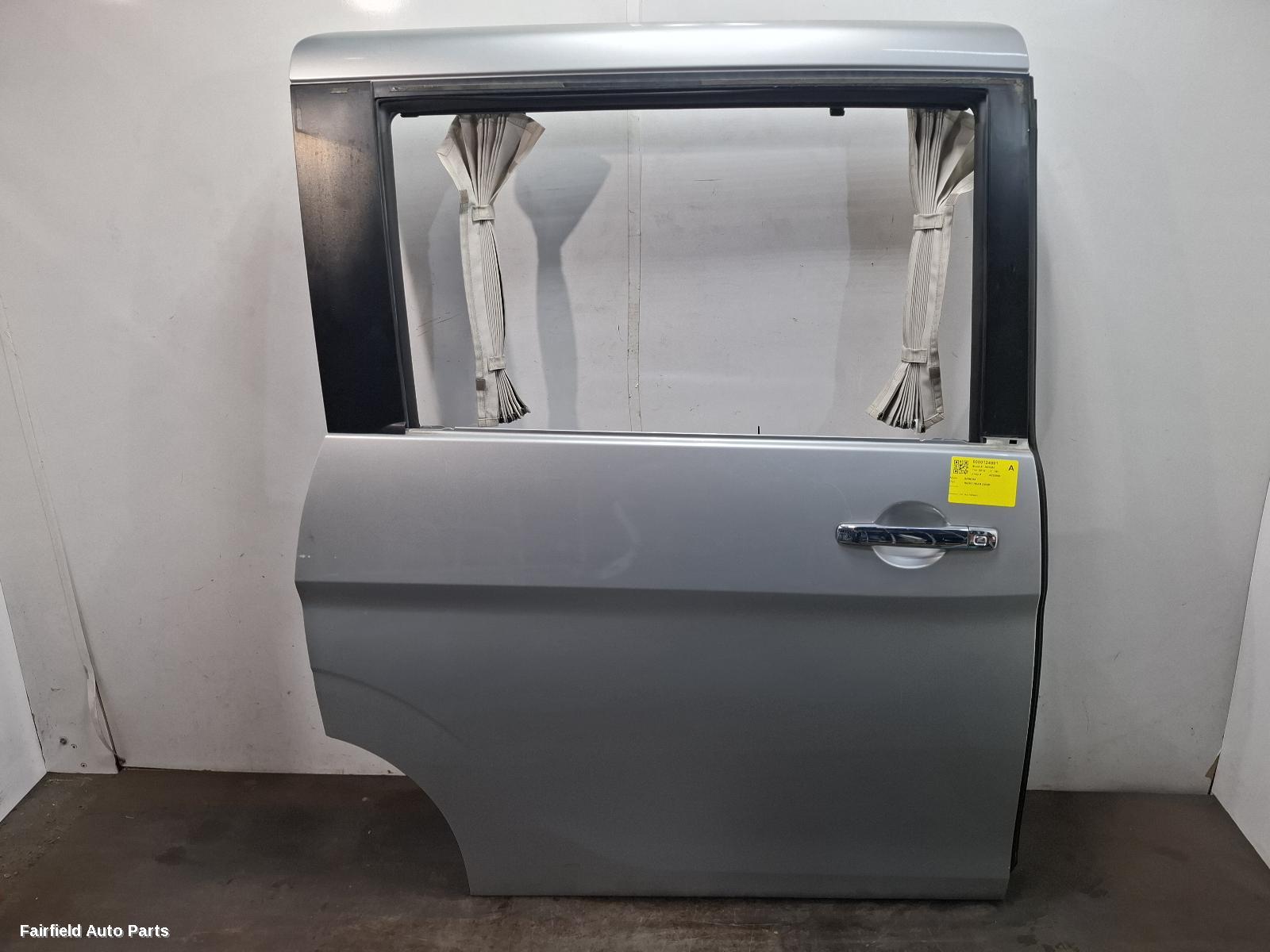 2016-2022 Nissan Serena Right Rear Door Sliding
