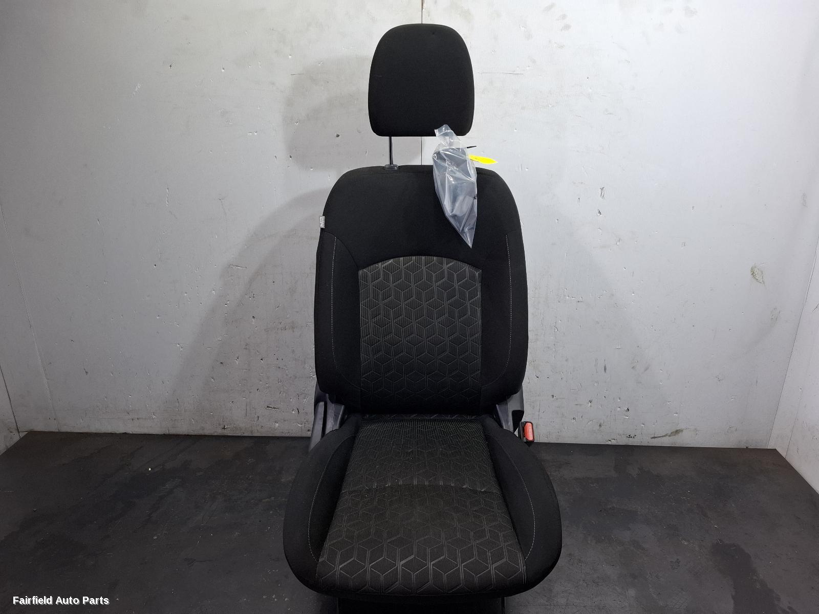 2019-2024 Mitsubishi Asx Front Seat