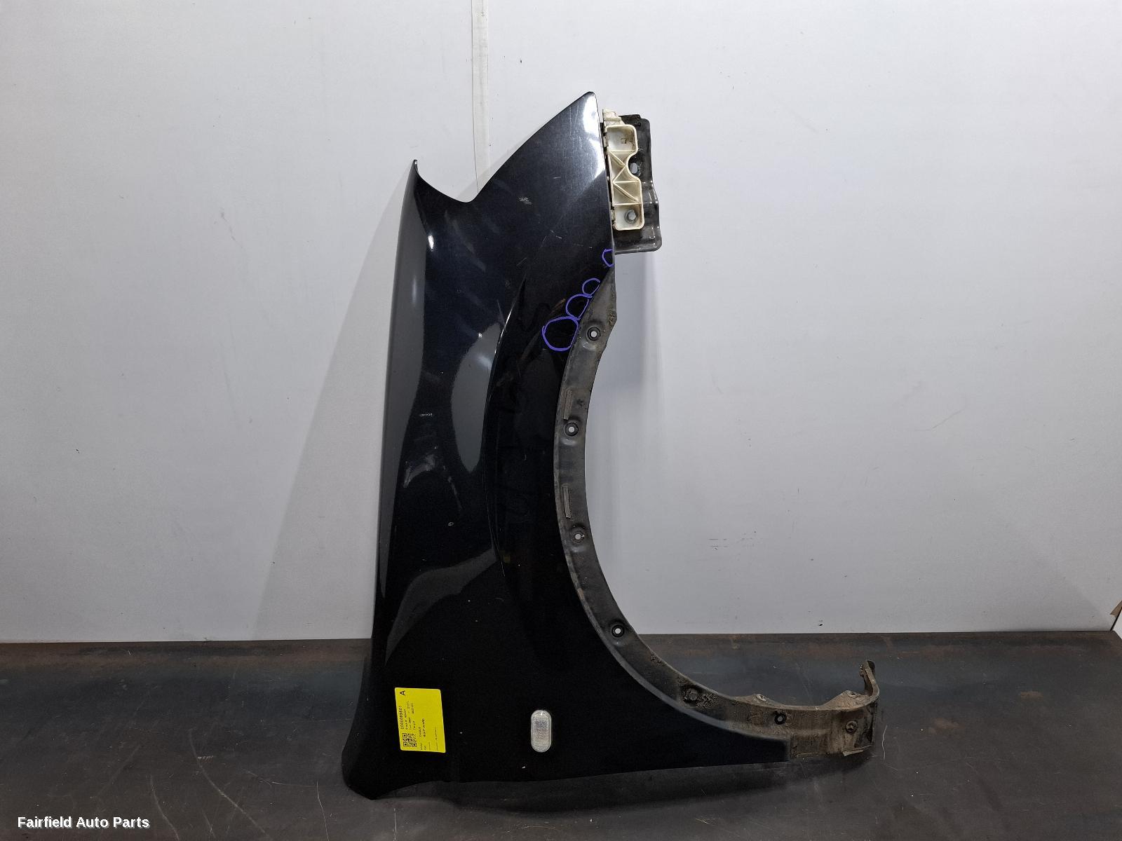 2007-2010 Nissan Dualis Right Guard