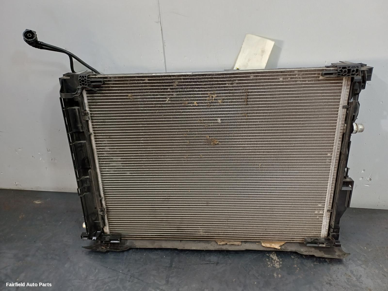 2017-2023 Mercedes Glc Class Radiator