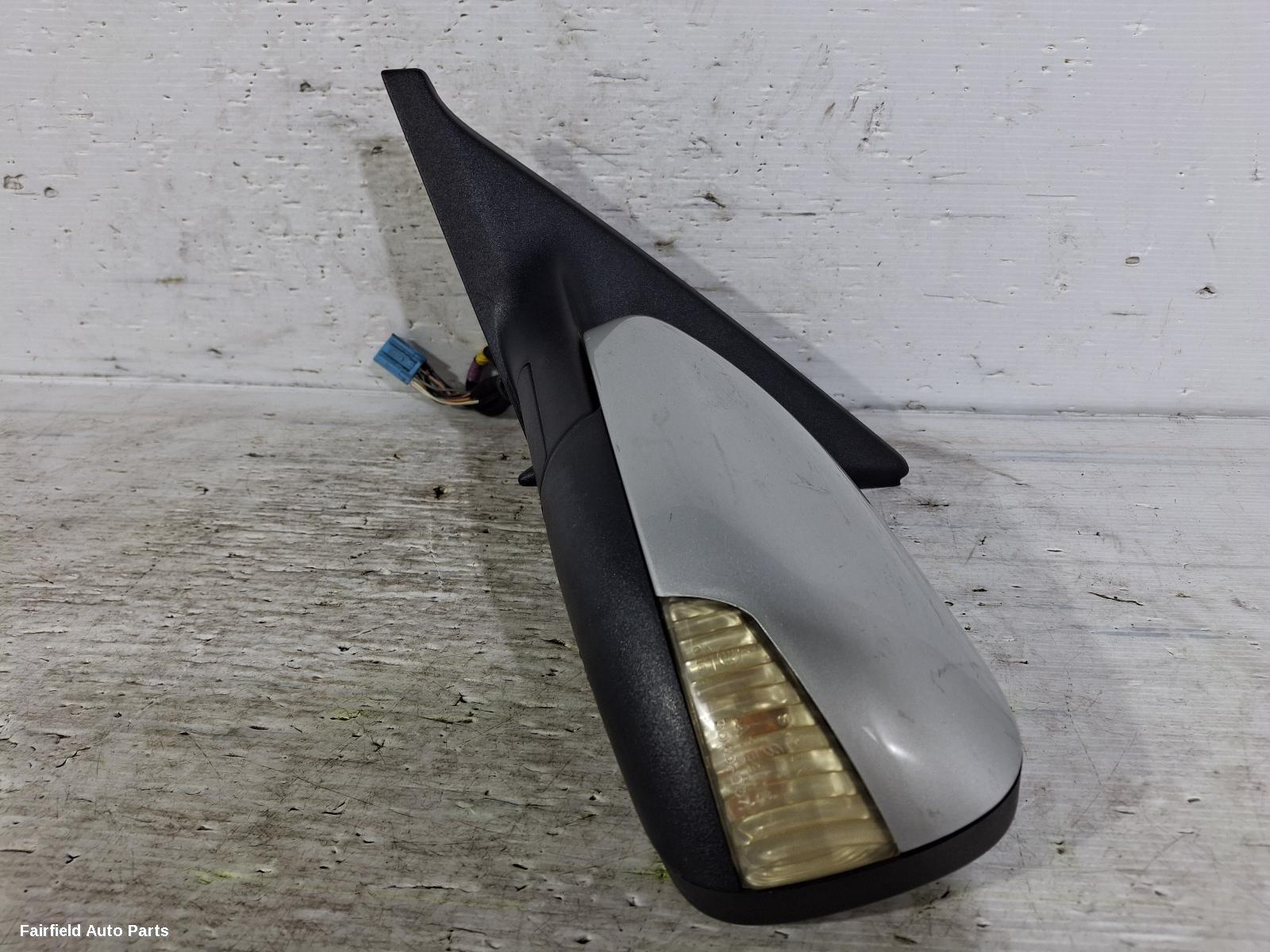 2004-2007 Volvo S40 Left Door Mirror