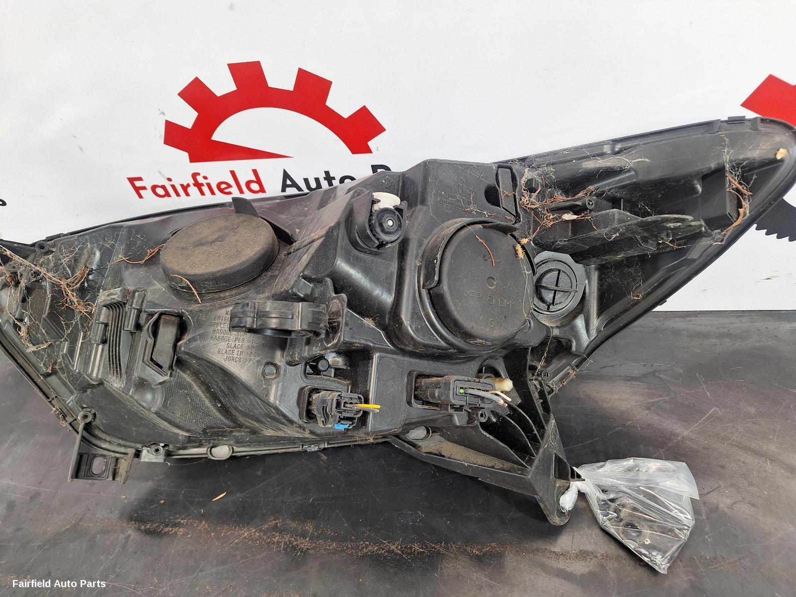 2014-2020 Renault Captur Right Headlamp