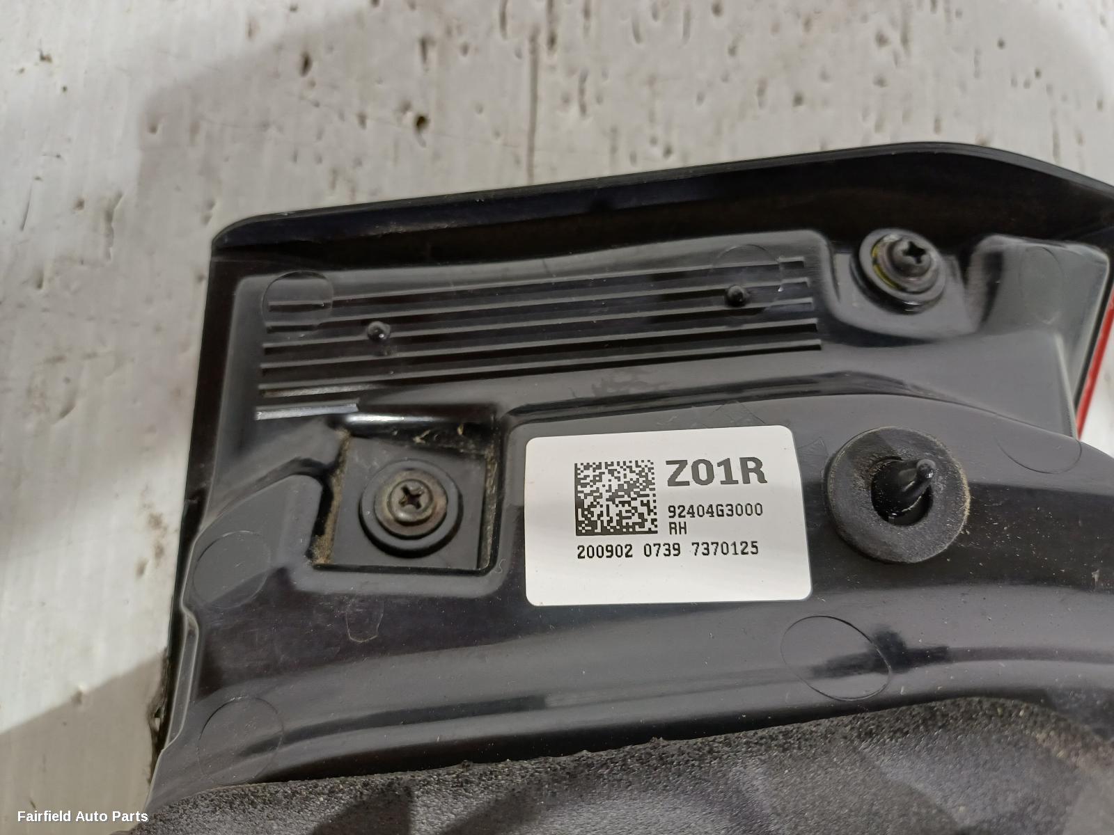 2017-2023 Hyundai I30 Rear Garnish