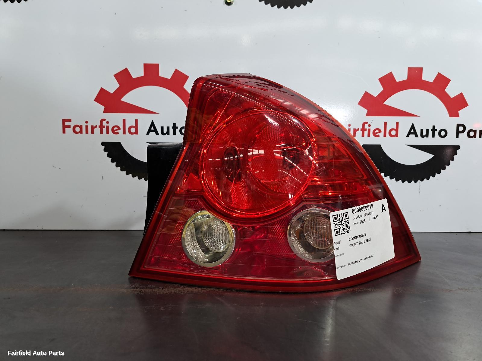 2004-2006 Holden Commodore Right Taillight