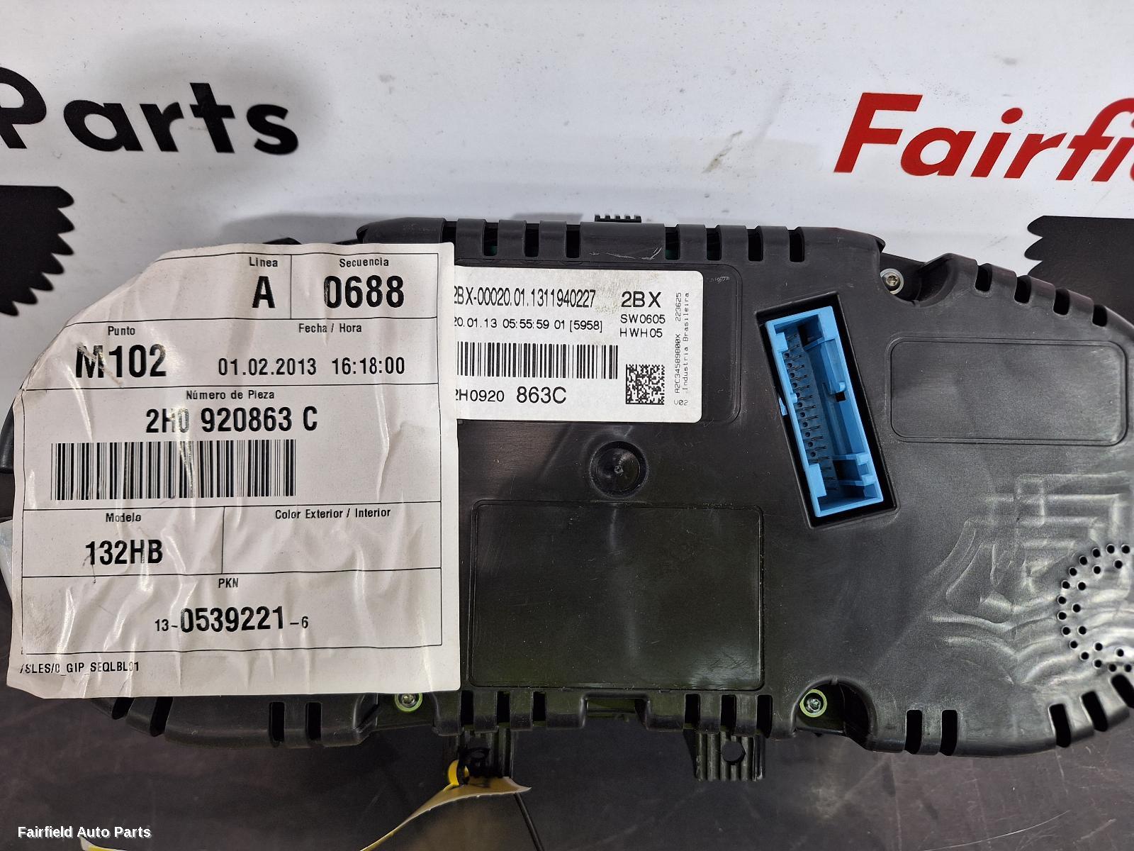 2010-2014 Volkswagen Amarok Instrument Cluster