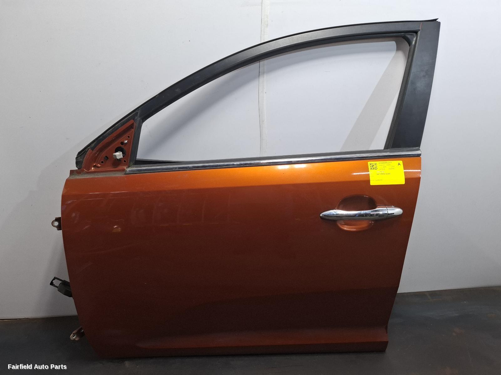 2010-2015 Kia Sportage Left Front Door