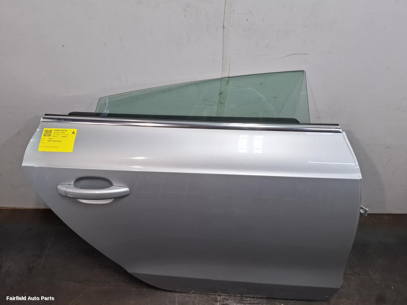 2009-2016 Audi A5 Right Rear Door Sliding