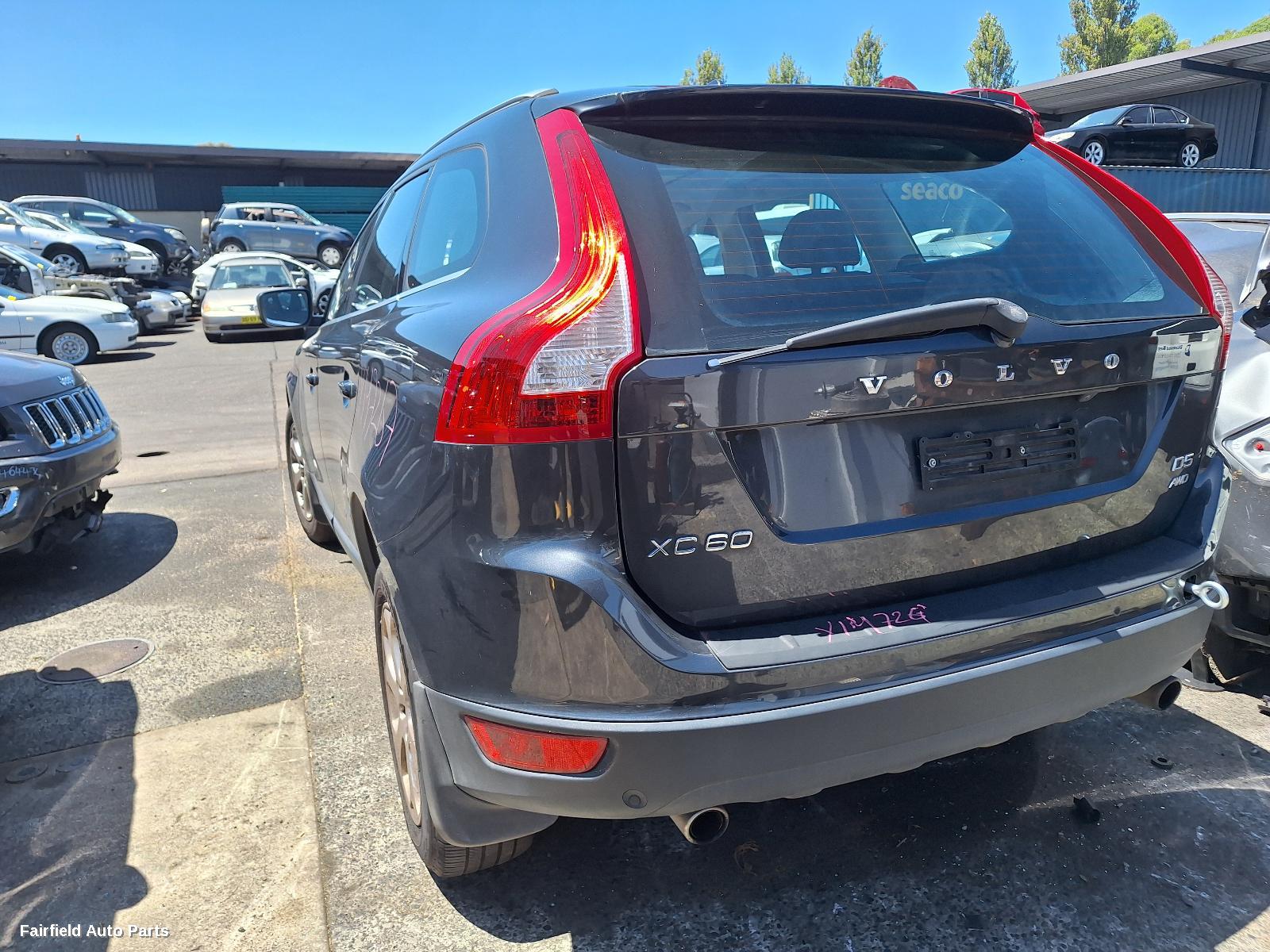 2009-2013 Volvo Xc60 Bonnet