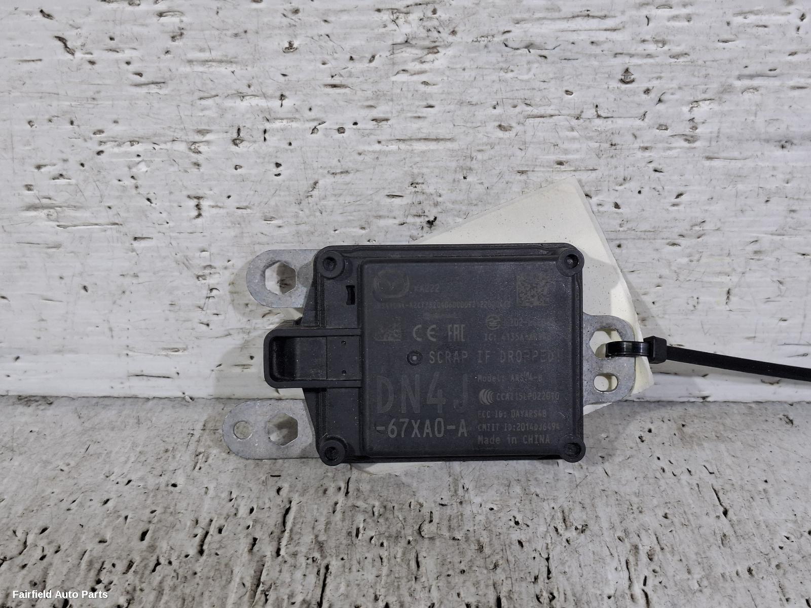 2020-2024 Mazda Mx30 Reverse Camera