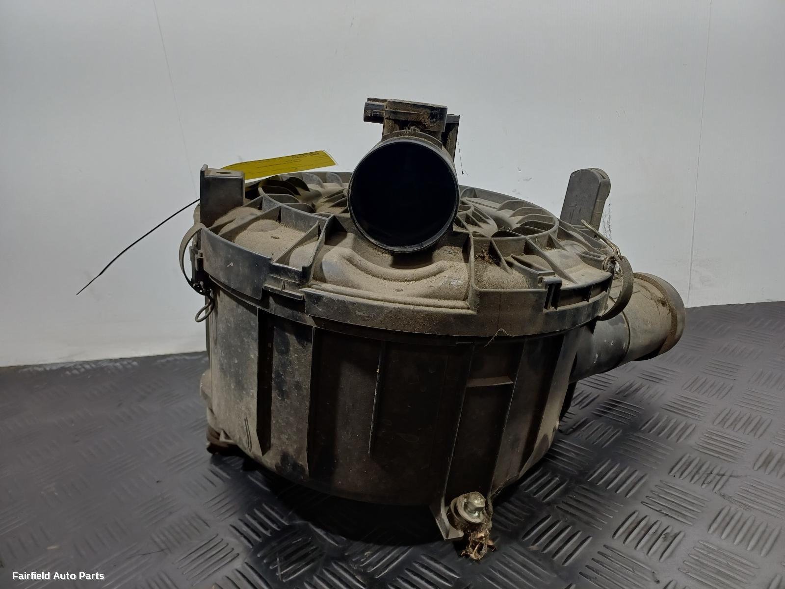 2005-2015 Toyota Hilux Air Cleaner Box