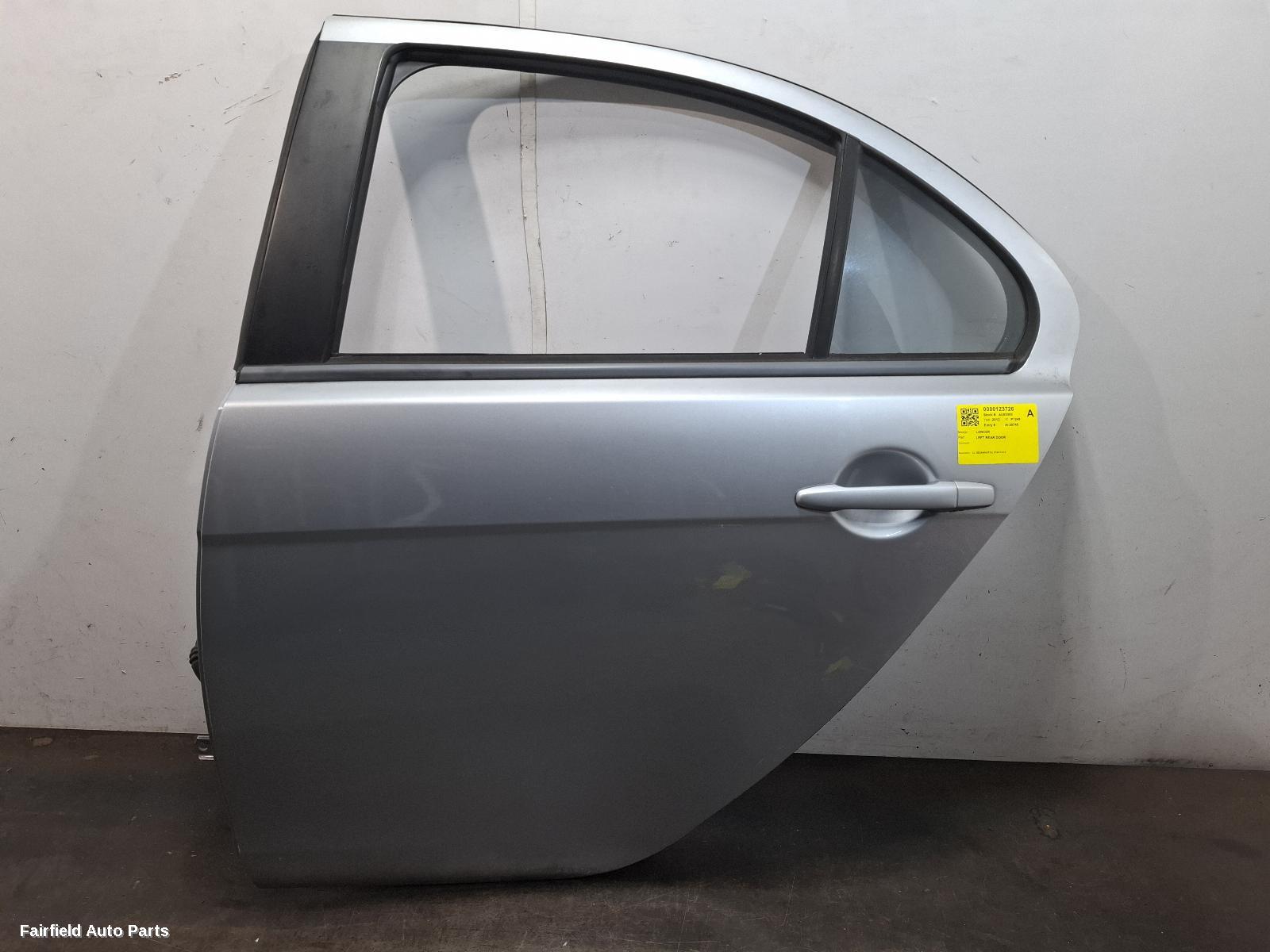 2007-2015 Mitsubishi Lancer Left Rear Door Sliding