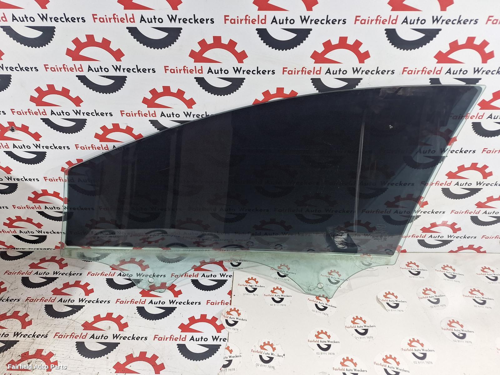 2014-2018 Ford Focus Right Front Door Window