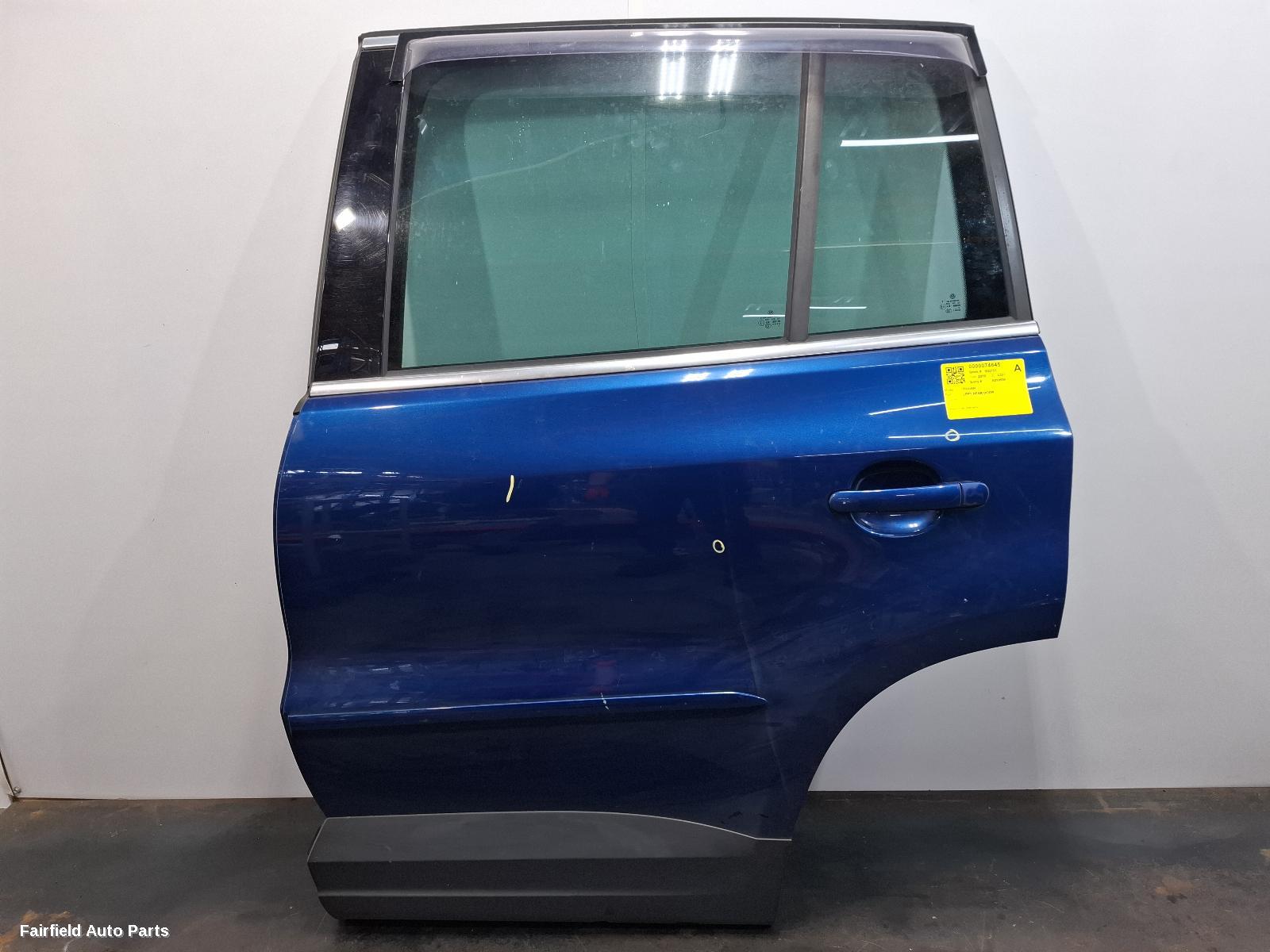 2008-2016 Volkswagen Tiguan Left Rear Door Sliding