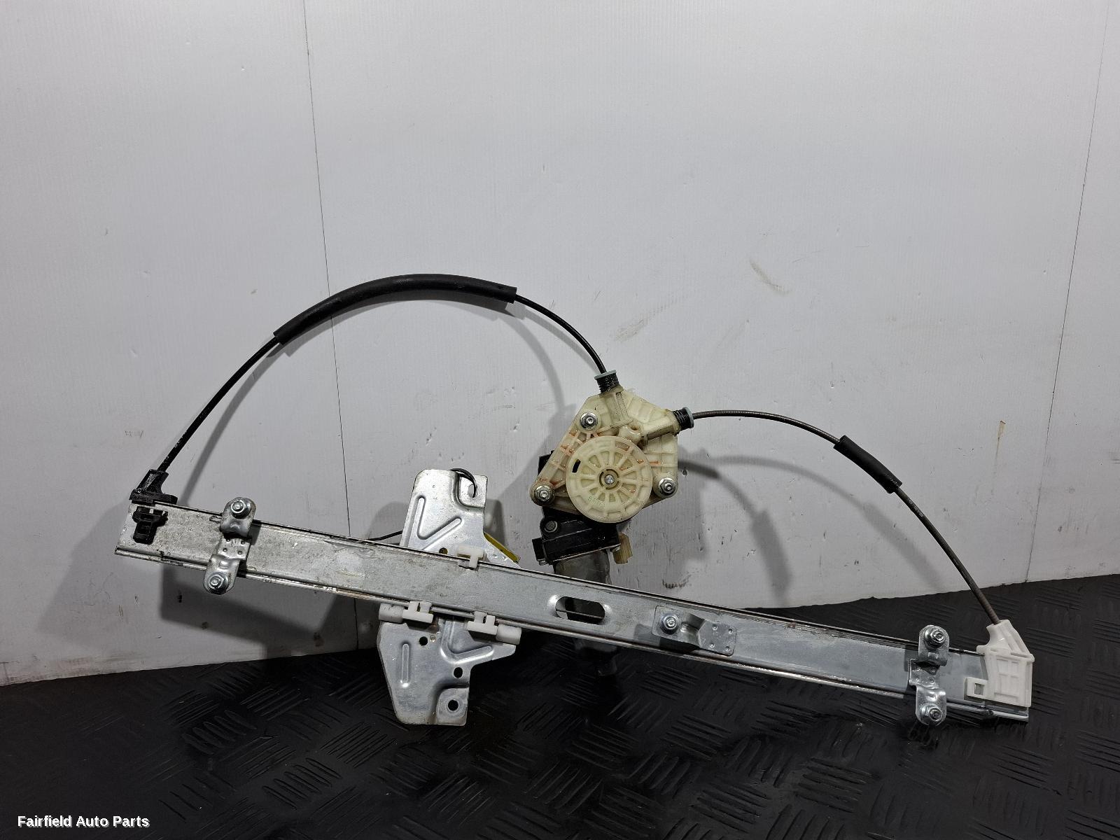 2007-2021 Hyundai Iload/imax Right Front Window Reg Motor