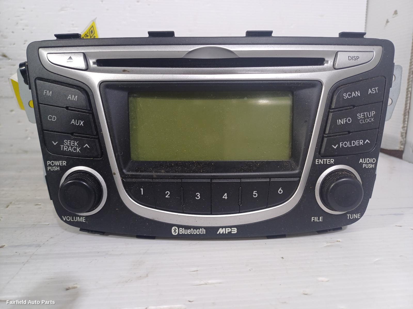 2011-2015 Hyundai Accent Radio Cd Dvd Sat Tv