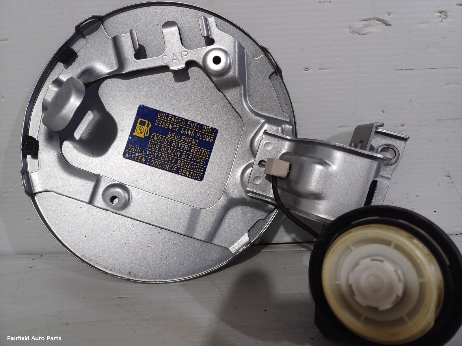 2014-2021 Honda Hrv Fuel Door   Filler