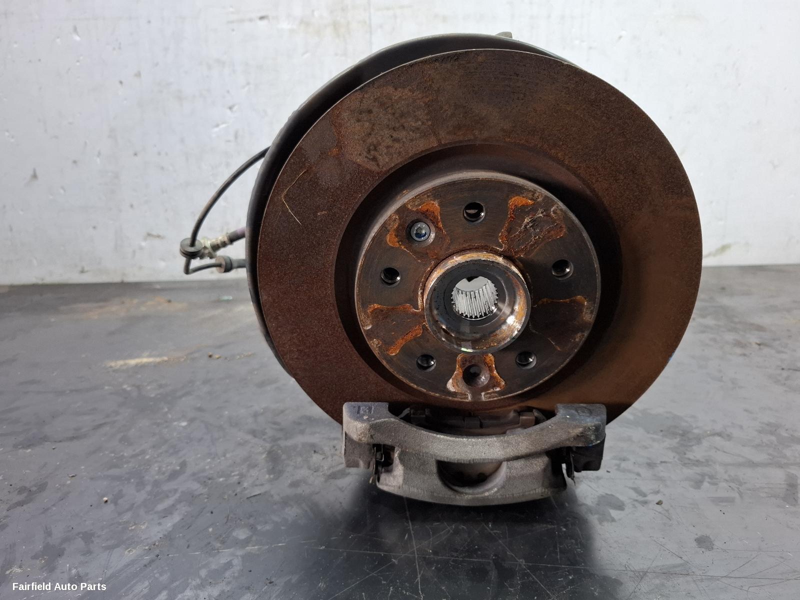 2013-2021 Nissan Qashqai Left Front Hub Assembly