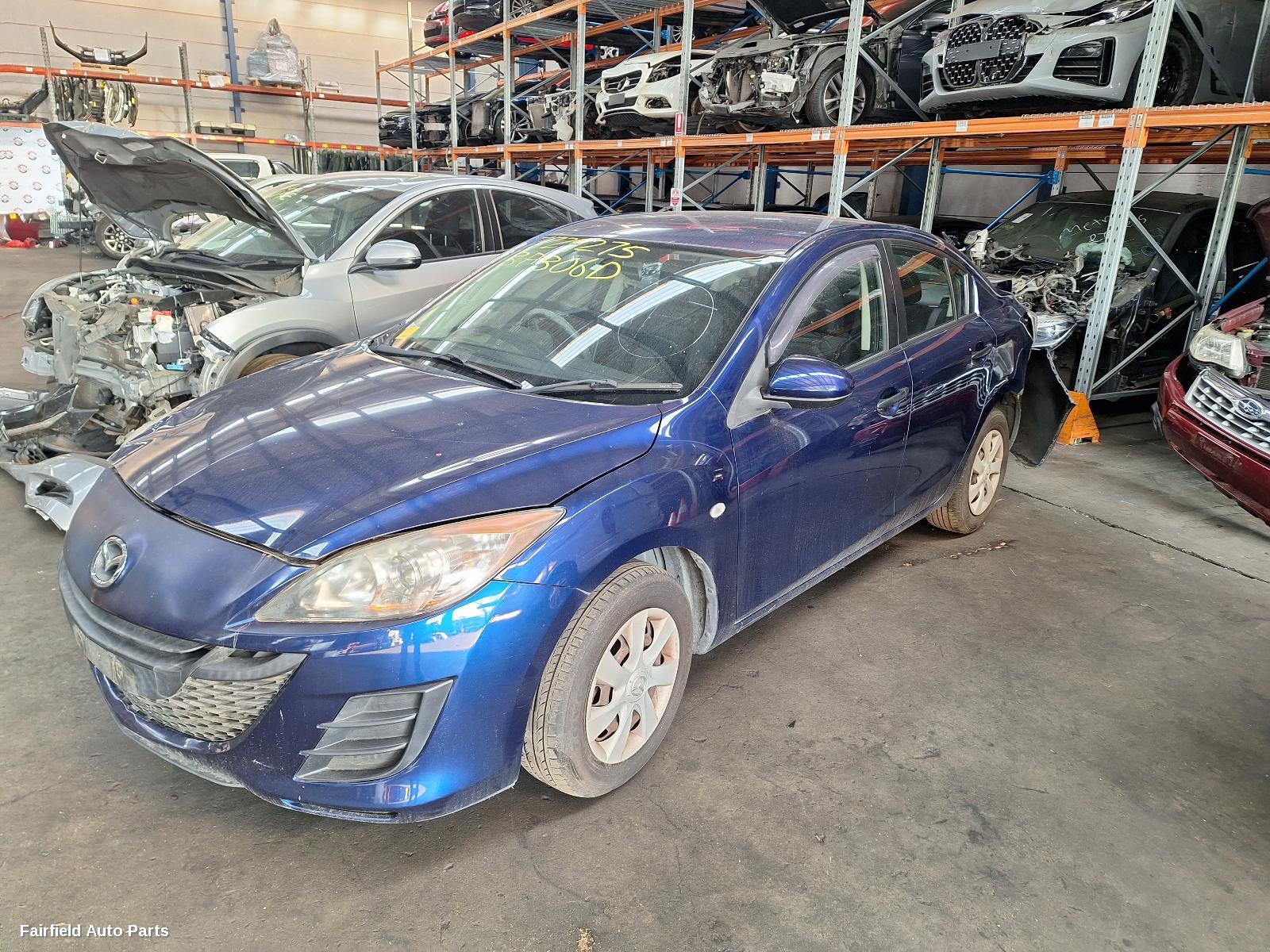 2009-2013 Mazda 3 Fuel Door   Filler
