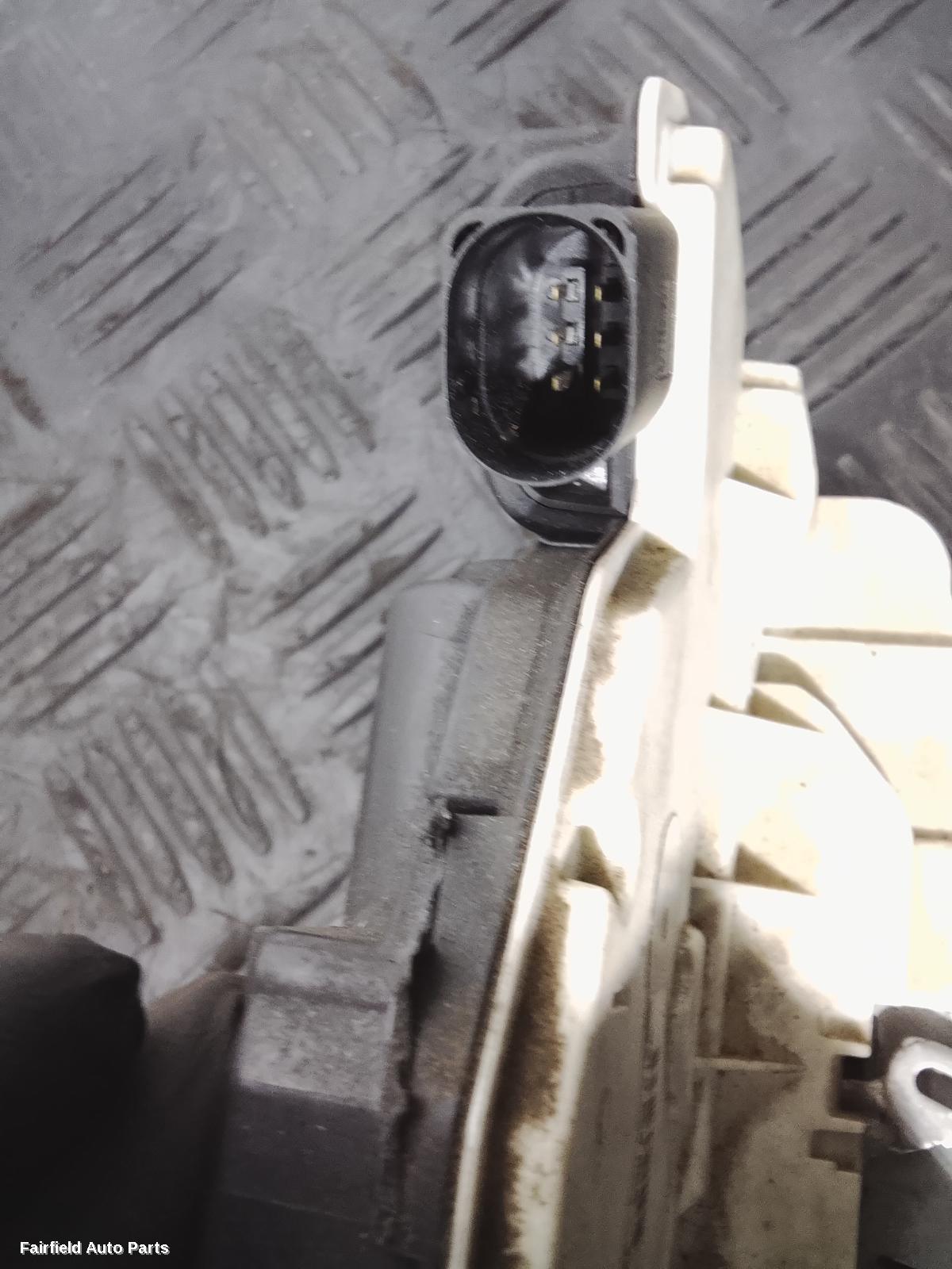 2009-2011 Volkswagen Tiguan Door Boot Gate Lock