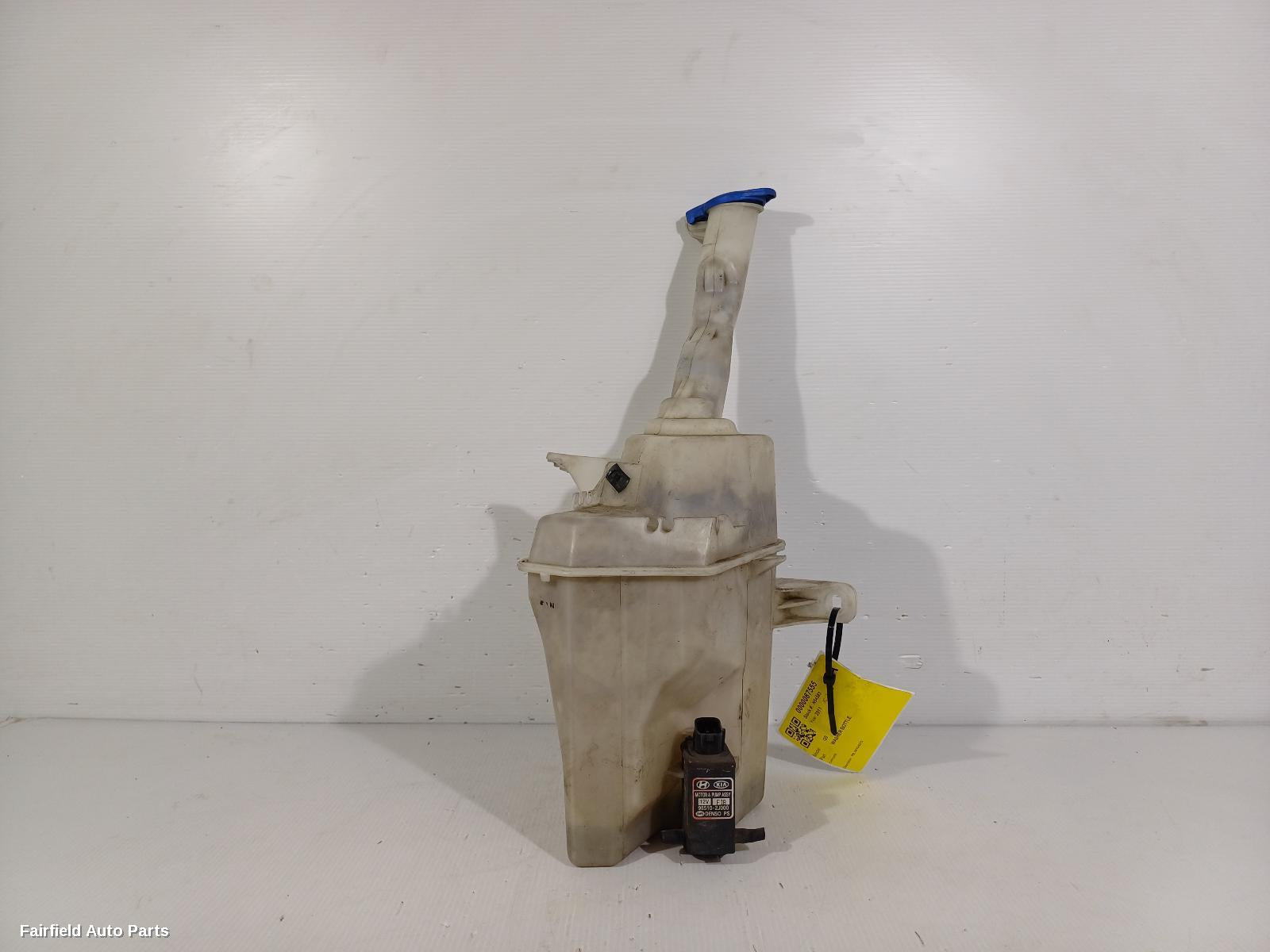 2010-2012 Hyundai I20 Washer Bottle