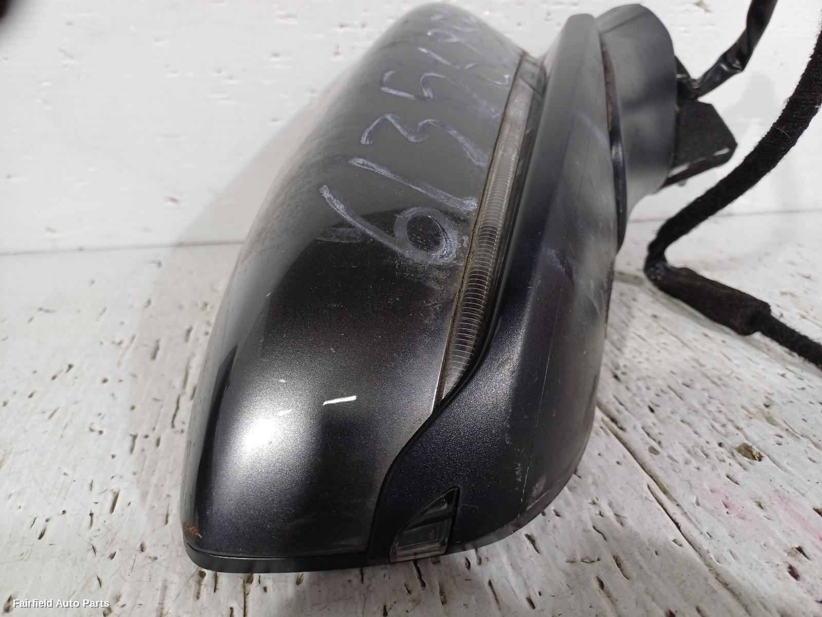 2019-2025 Mazda Cx30 Right Door Mirror