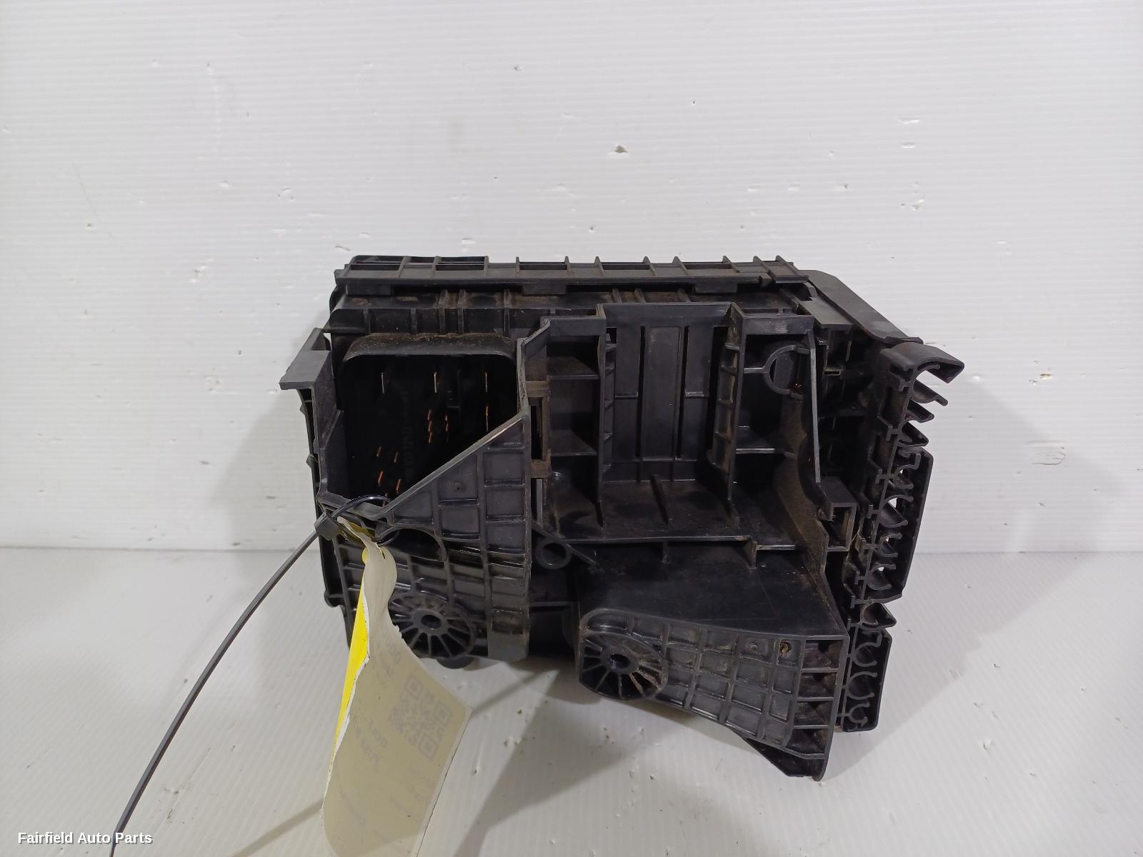 2008-2016 Volkswagen Golf Fuse Box