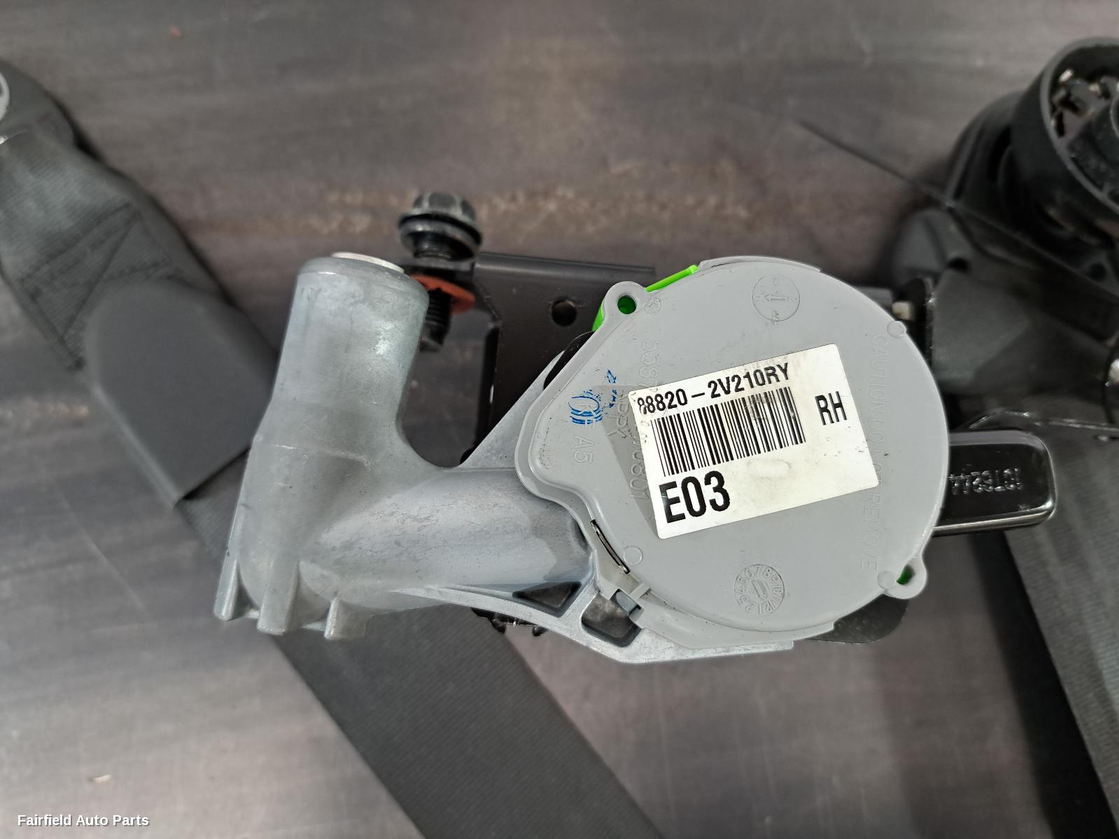 2011-2018 Hyundai Veloster Seatbelt Stalk