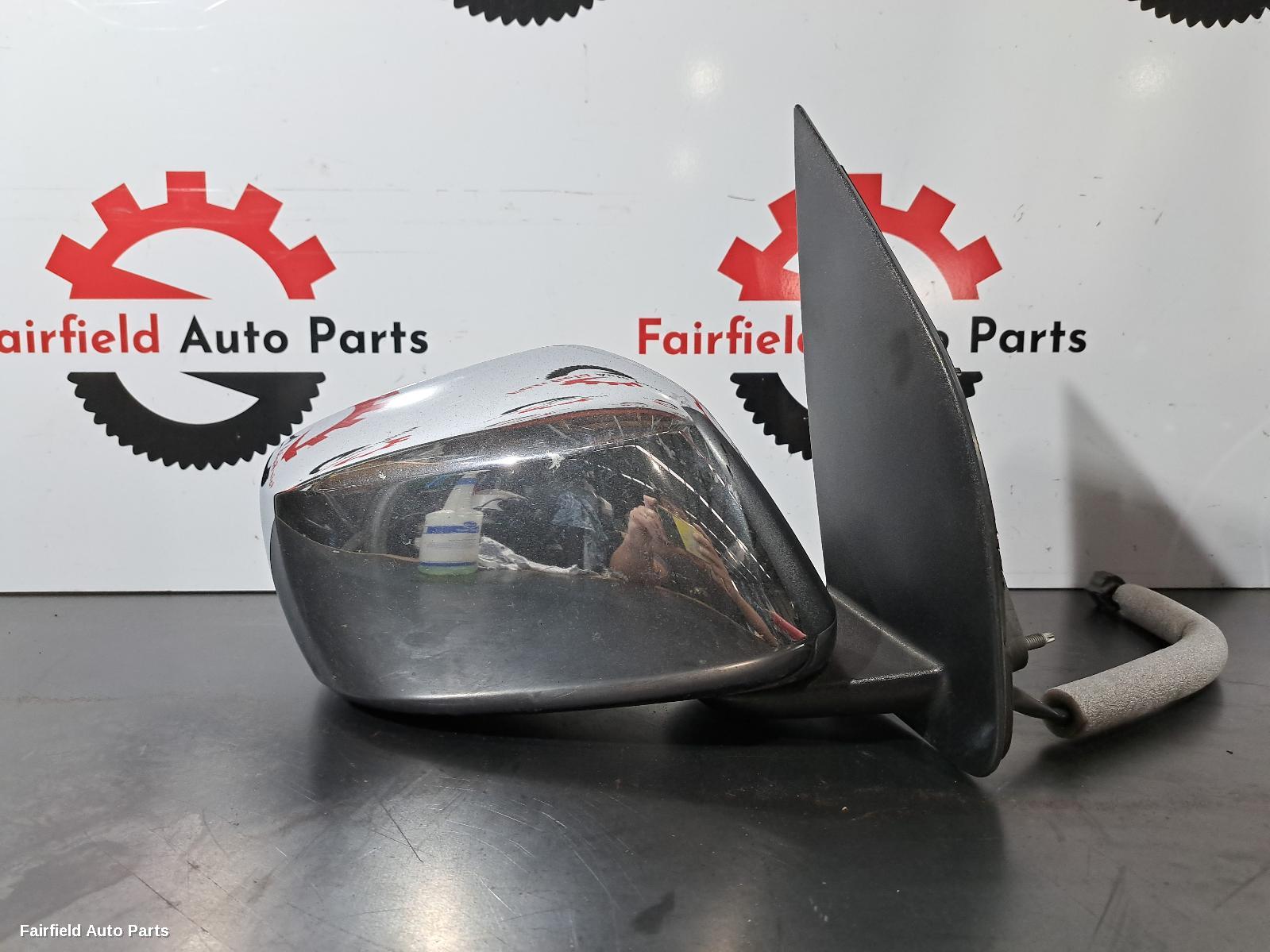 2005-2015 Nissan Navara Right Door Mirror