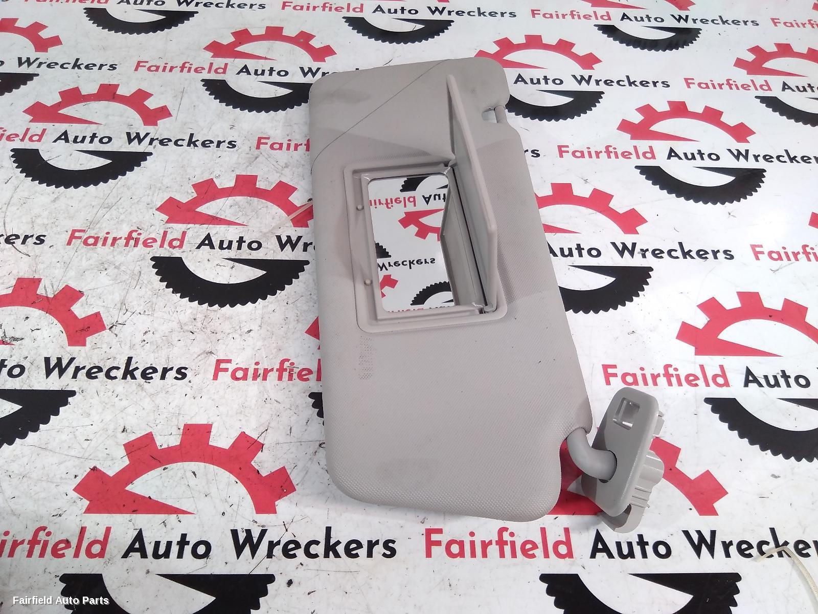2013-2019 Renault Clio Sunvisor