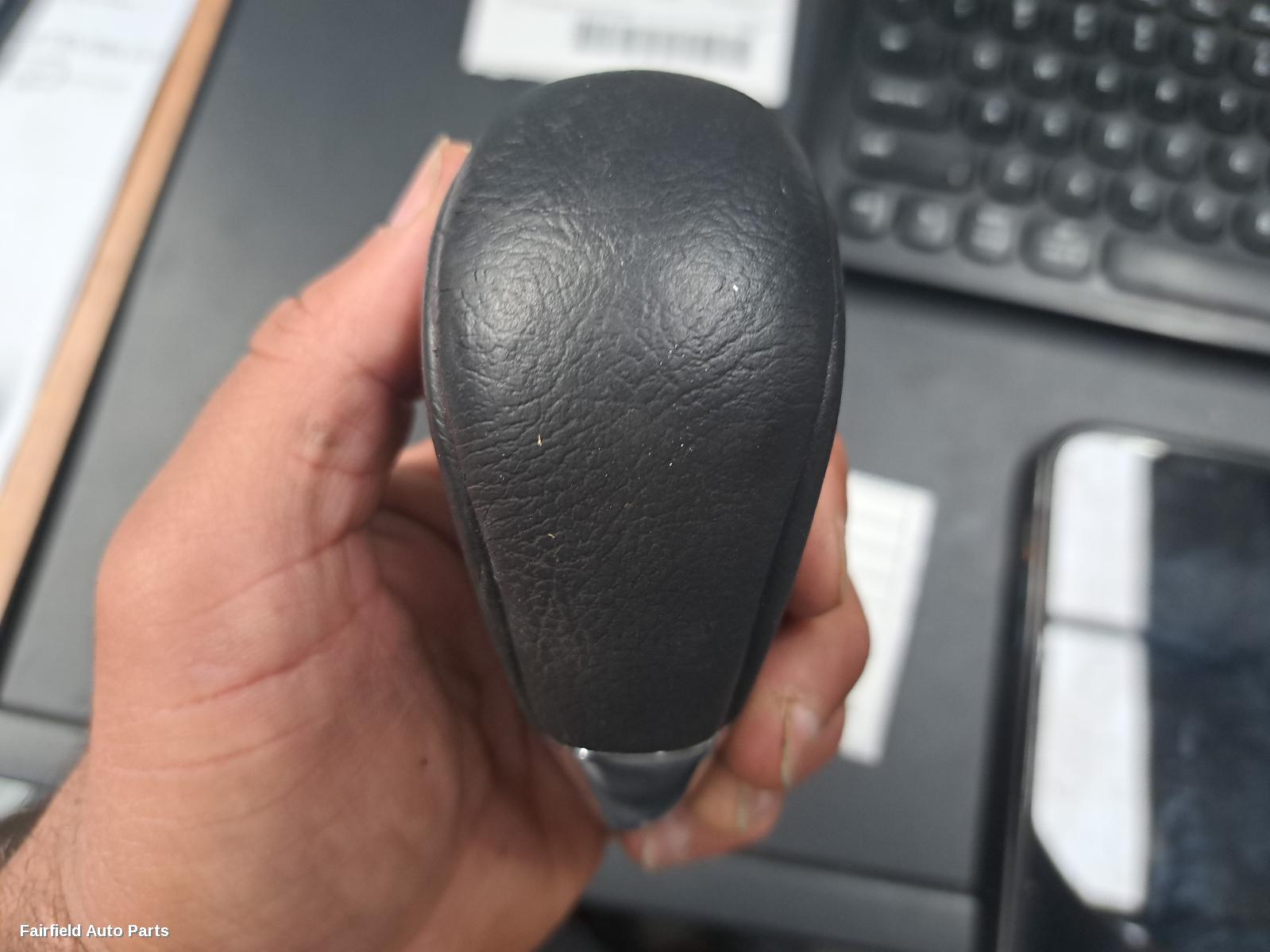 2015-2023 Nissan Navara Gear Stick Shifter