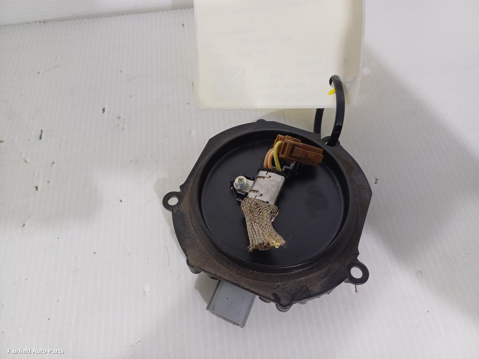 2004-2010 Nissan Elgrand Left Headlamp