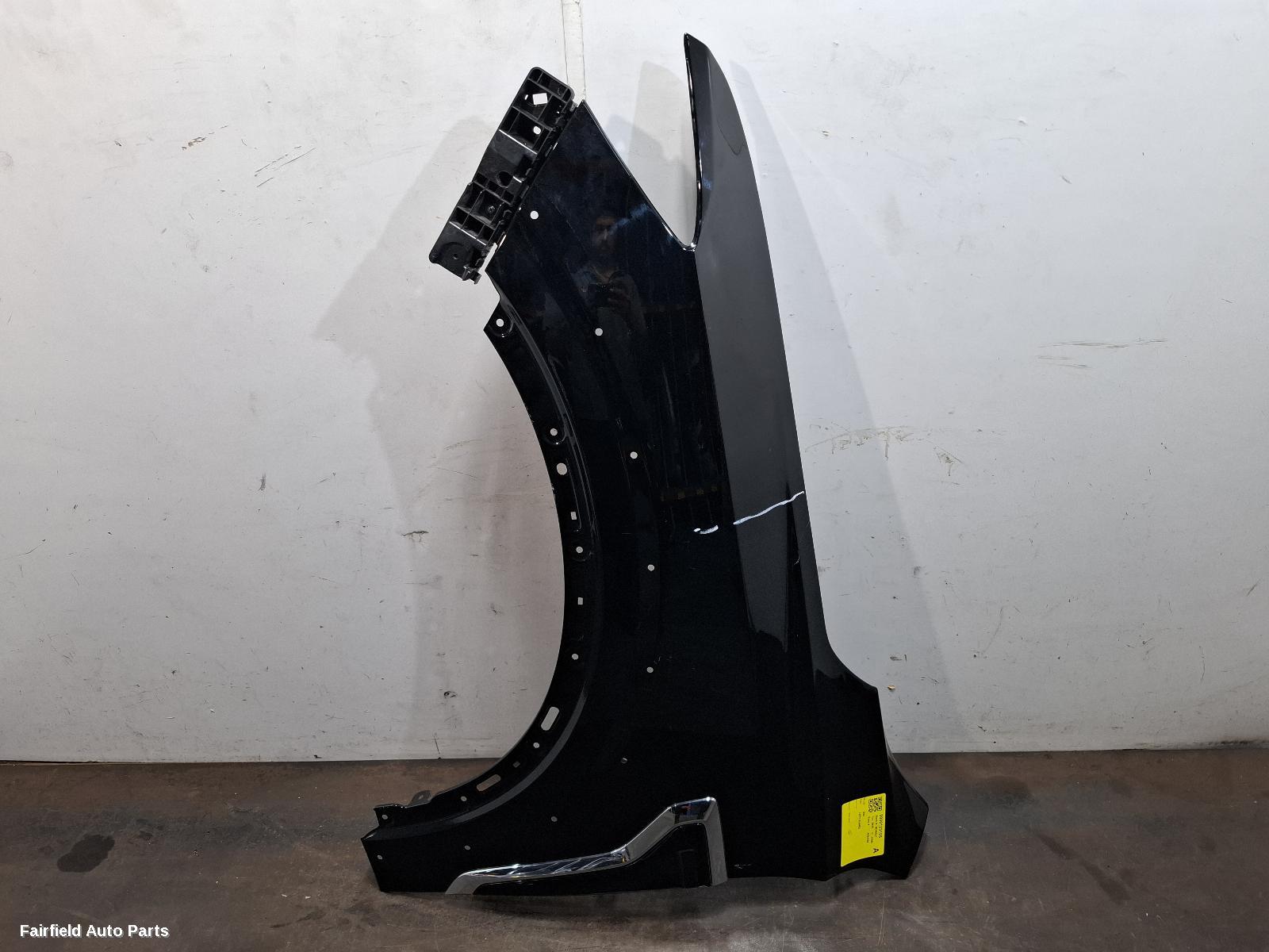 2024-2025 Ldv D90 Left Guard