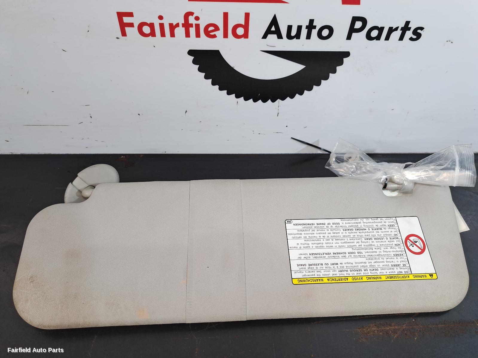 2007-2015 Toyota Rukus Sunvisor