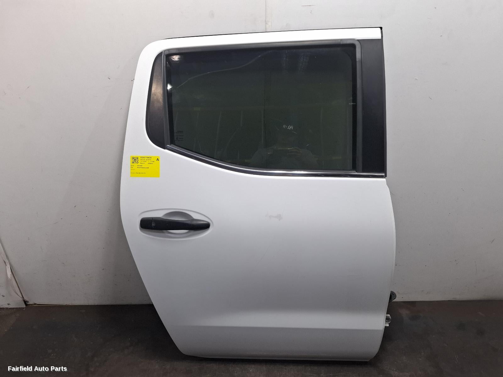 2015-2025 Nissan Navara Right Rear Door Sliding