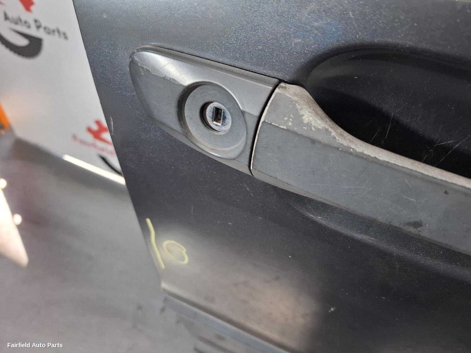 2003-2014 Volvo Xc90 Right Front Door