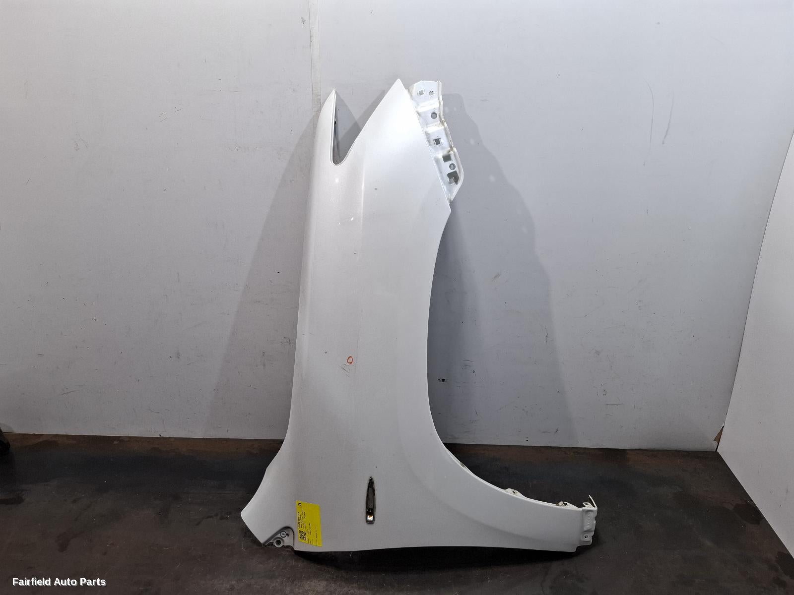 2007-2011 Lexus Lx Series Right Guard