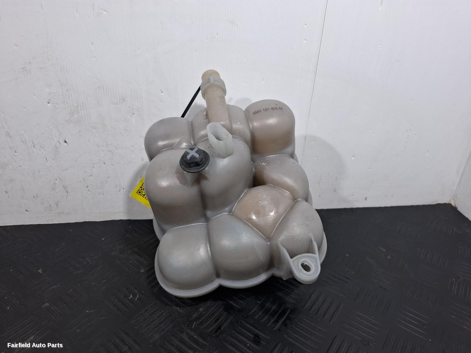 2015-2026 Audi Q7 Overflow Bottle