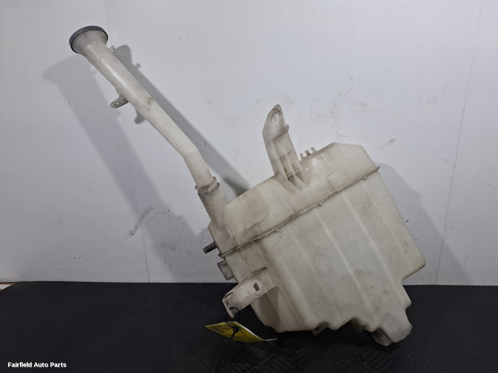 2010-2025 Nissan Elgrand Washer Bottle