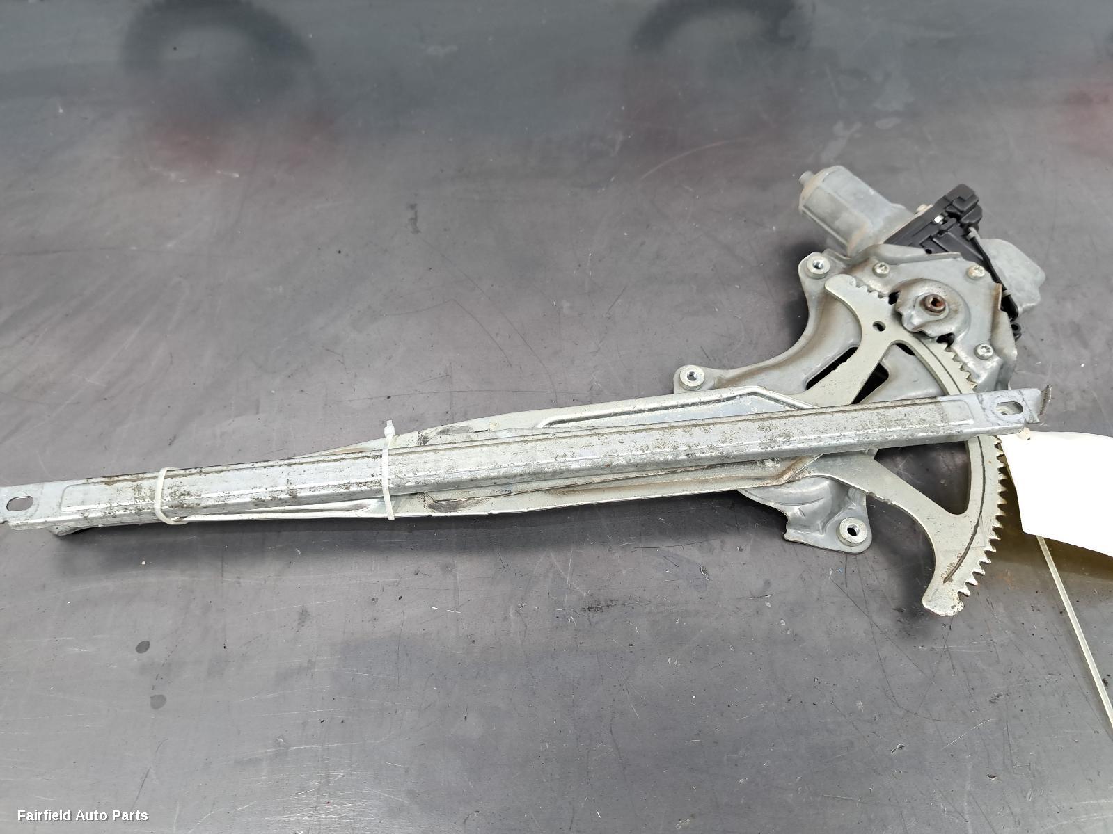 2012-2018 Toyota Rav4 Right Front Window Reg Motor